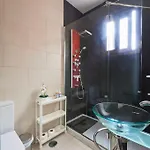 Charming 2-bedroom For An Authentic Experience Apartment Lissabon