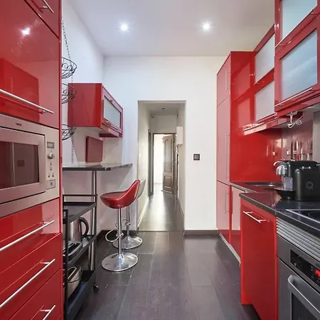 Charming 2-bedroom For An Authentic Experience ליסבון